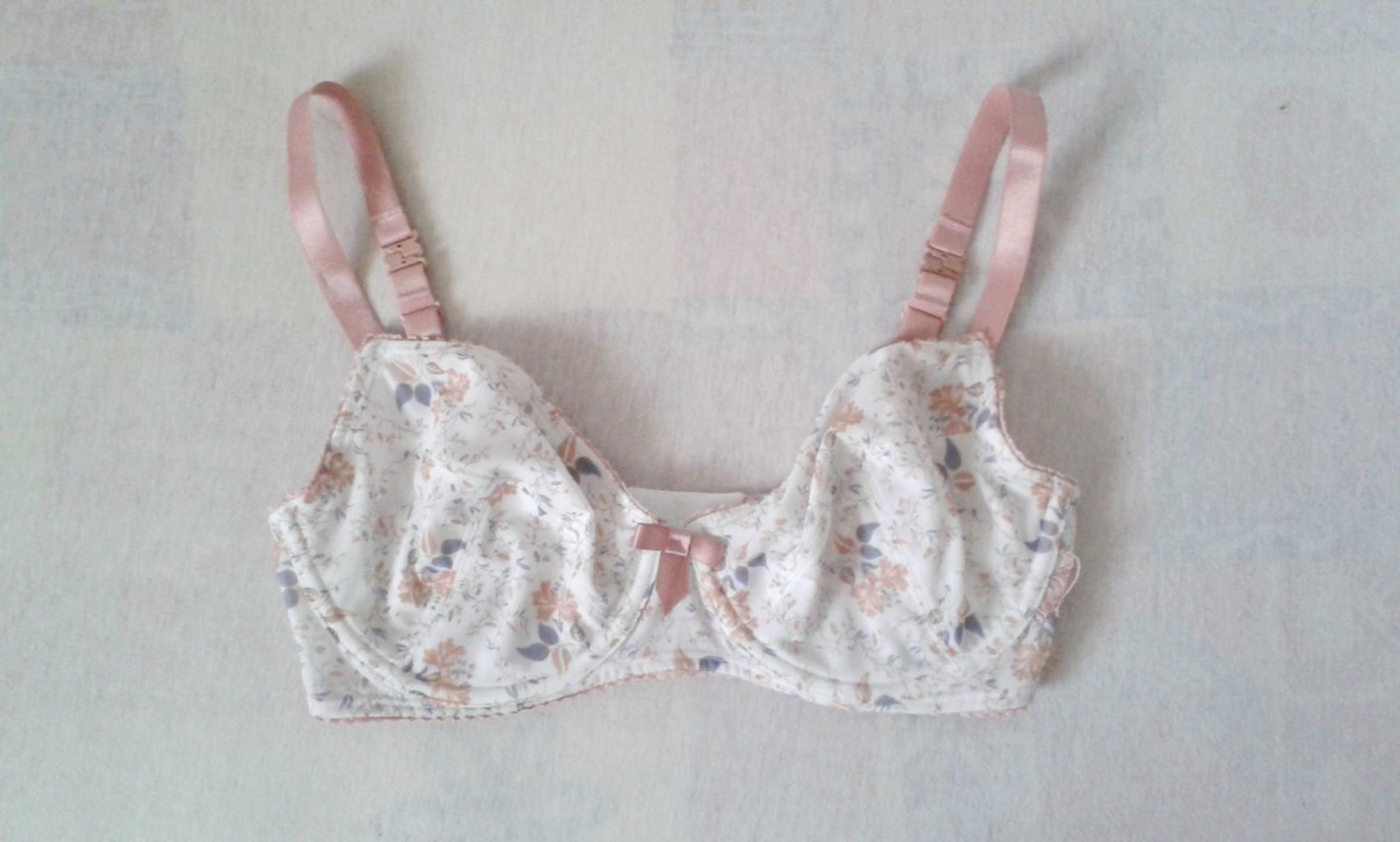 Beedees BH 70F 32E nude