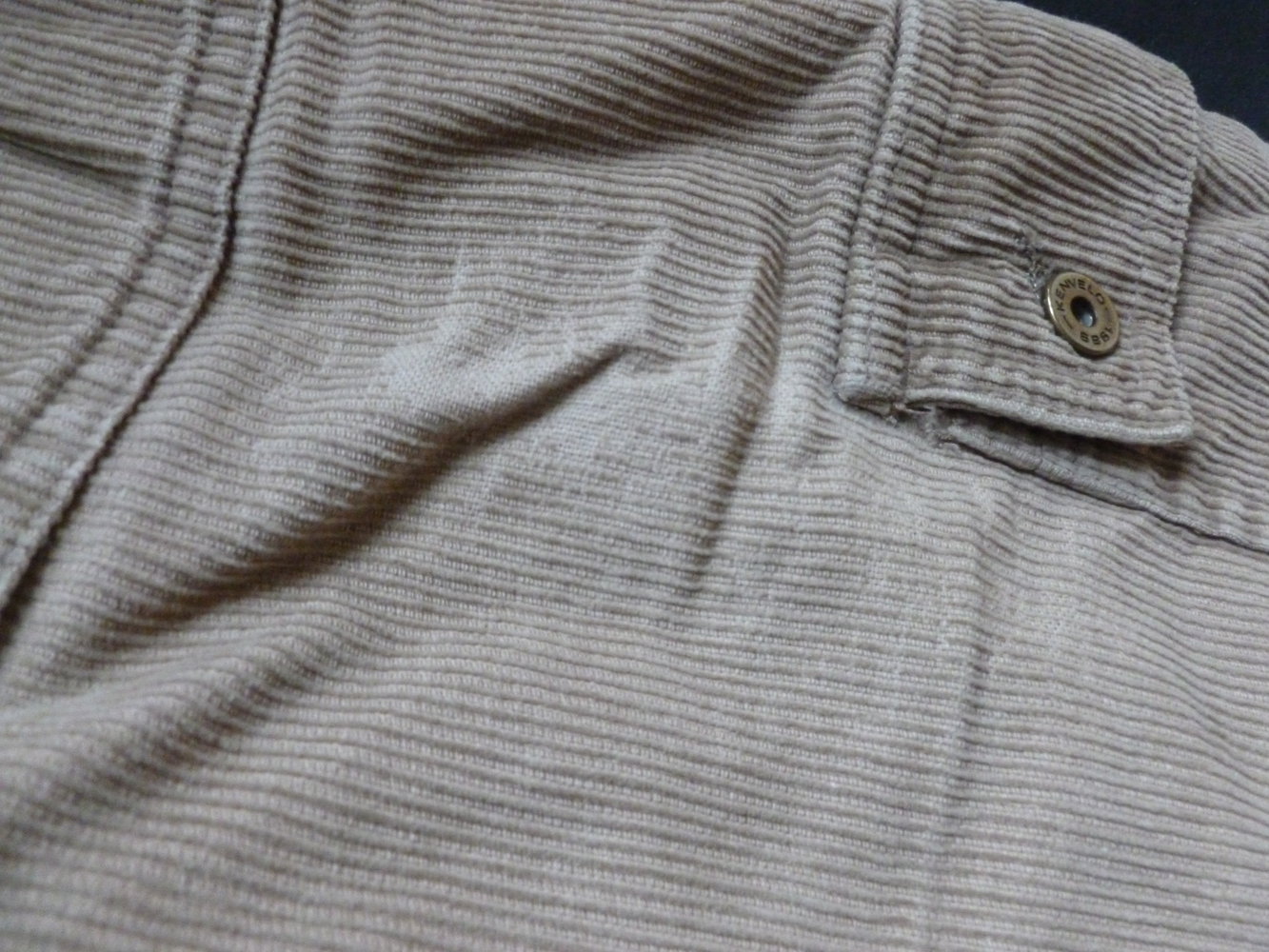 Beige / Hellbraune Cordhose