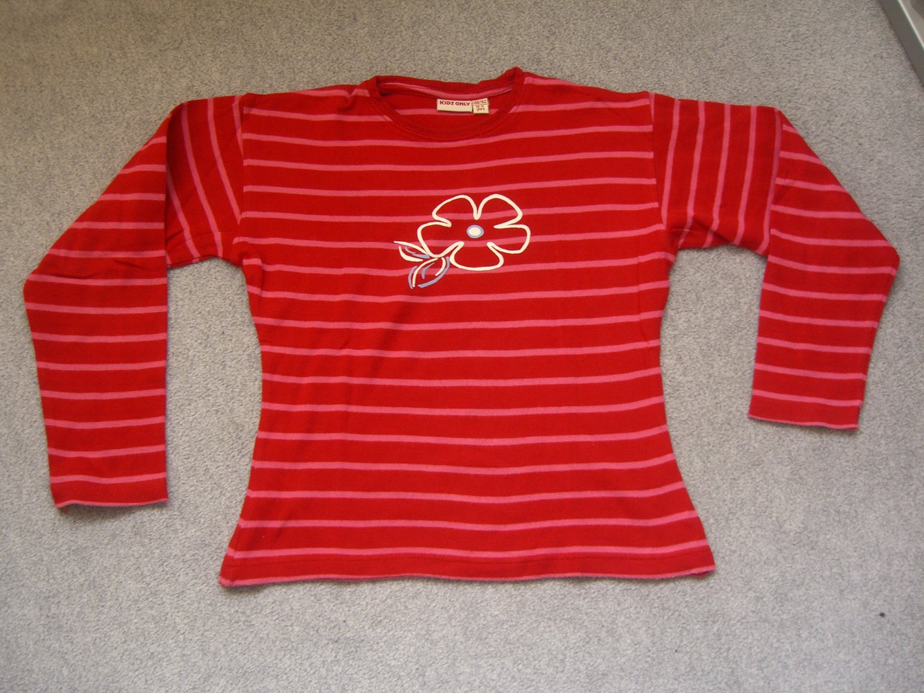 Gestreiftes Baumwollshirt in rot/pink