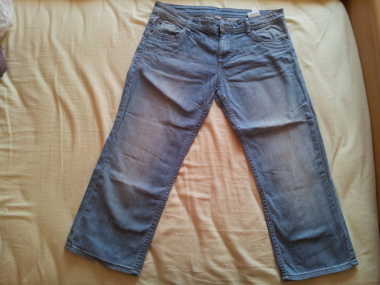 Capri Hose Jeans hellblau S.Oliver Gr. 36