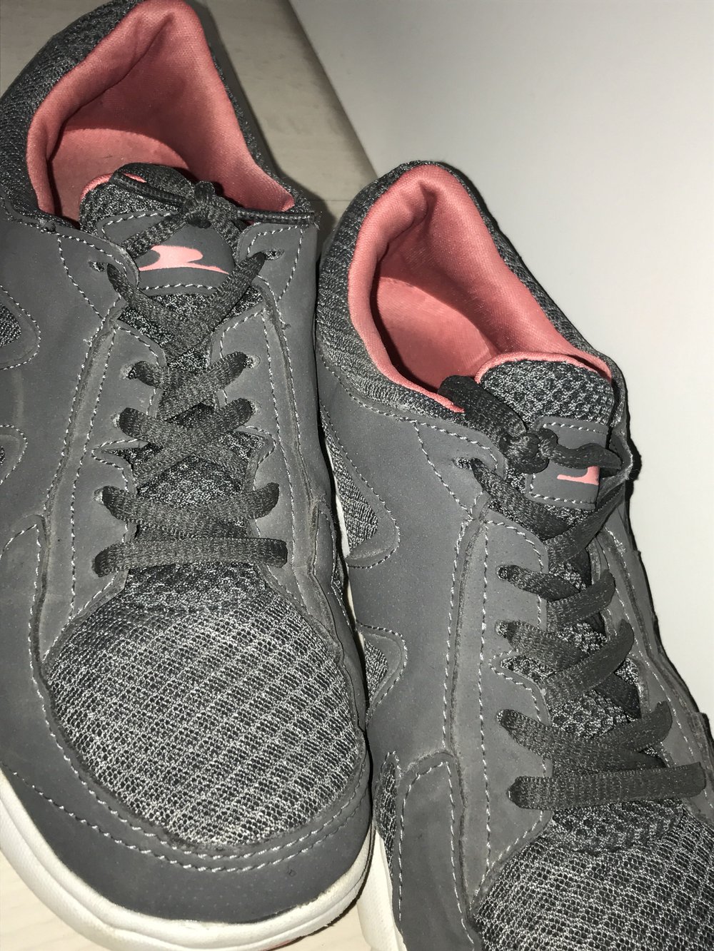 Turnschuhe in 38 