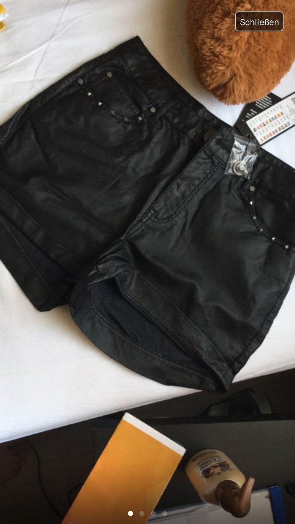 Leder short