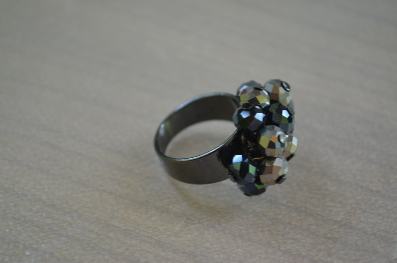 Ring mit Perlen 