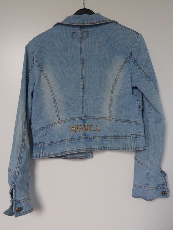 Jeansjacke mit Strass