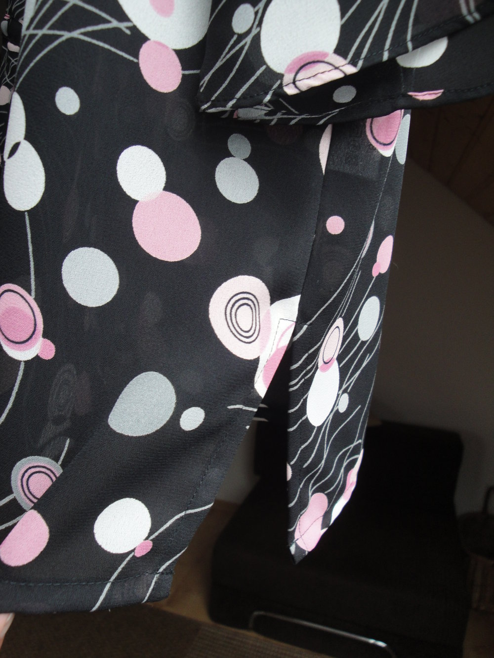 Bluse mit 3/4 Volantärmeln