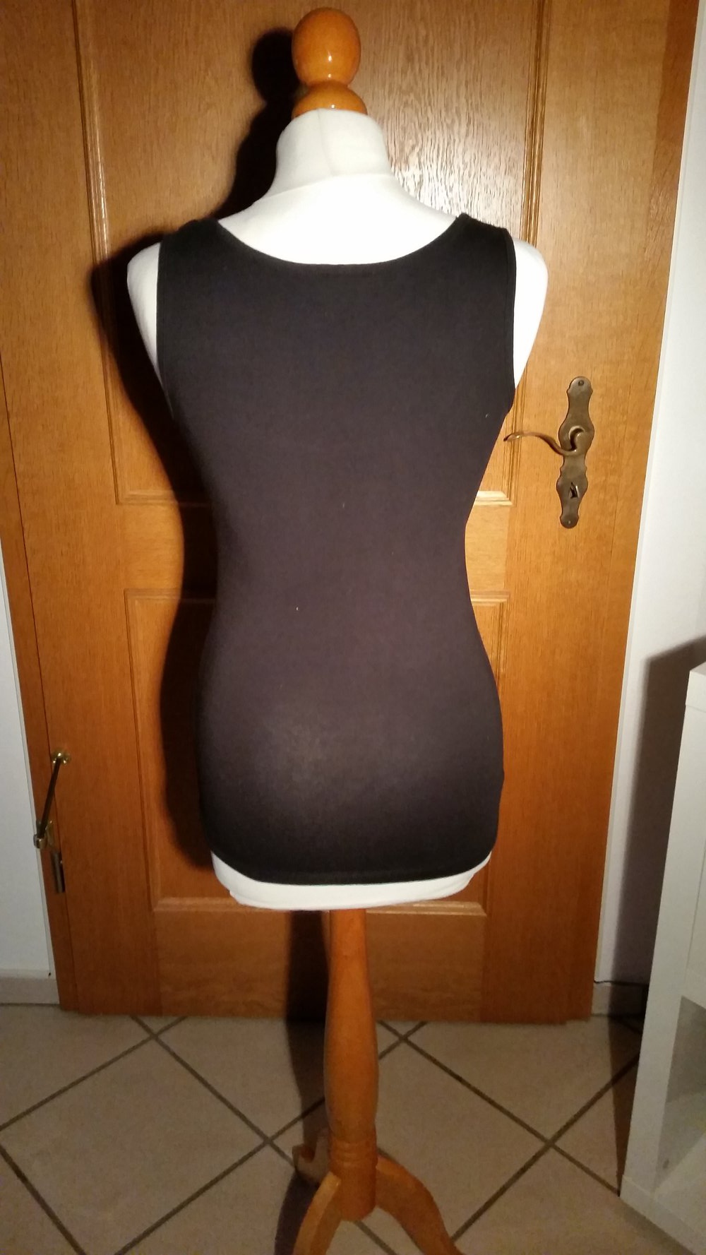 Schwarzes Tanktop 