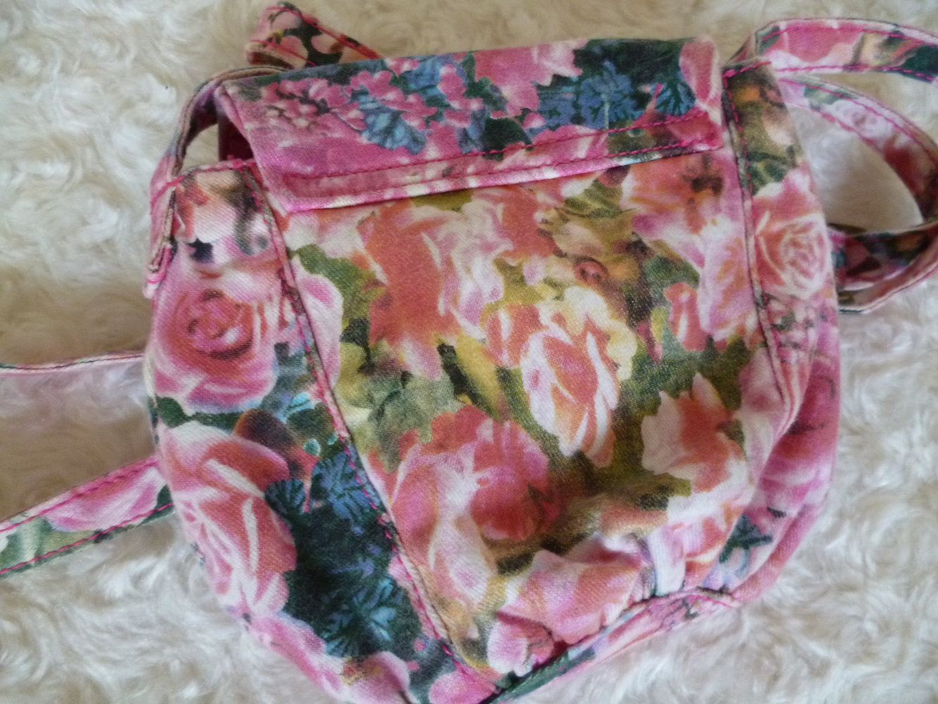 Rosen Tasche neu