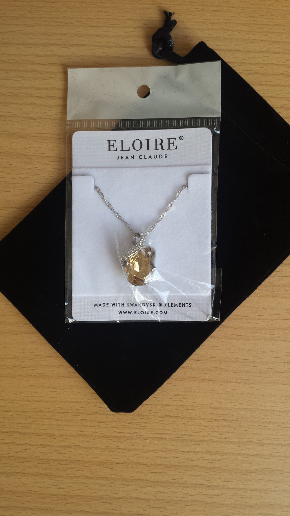 Eloire, Swarovski Kette, neu und orignalverpackt