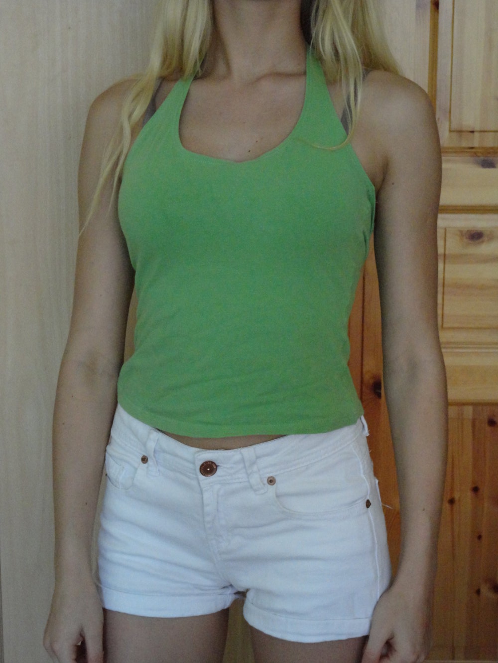 Grünes Top