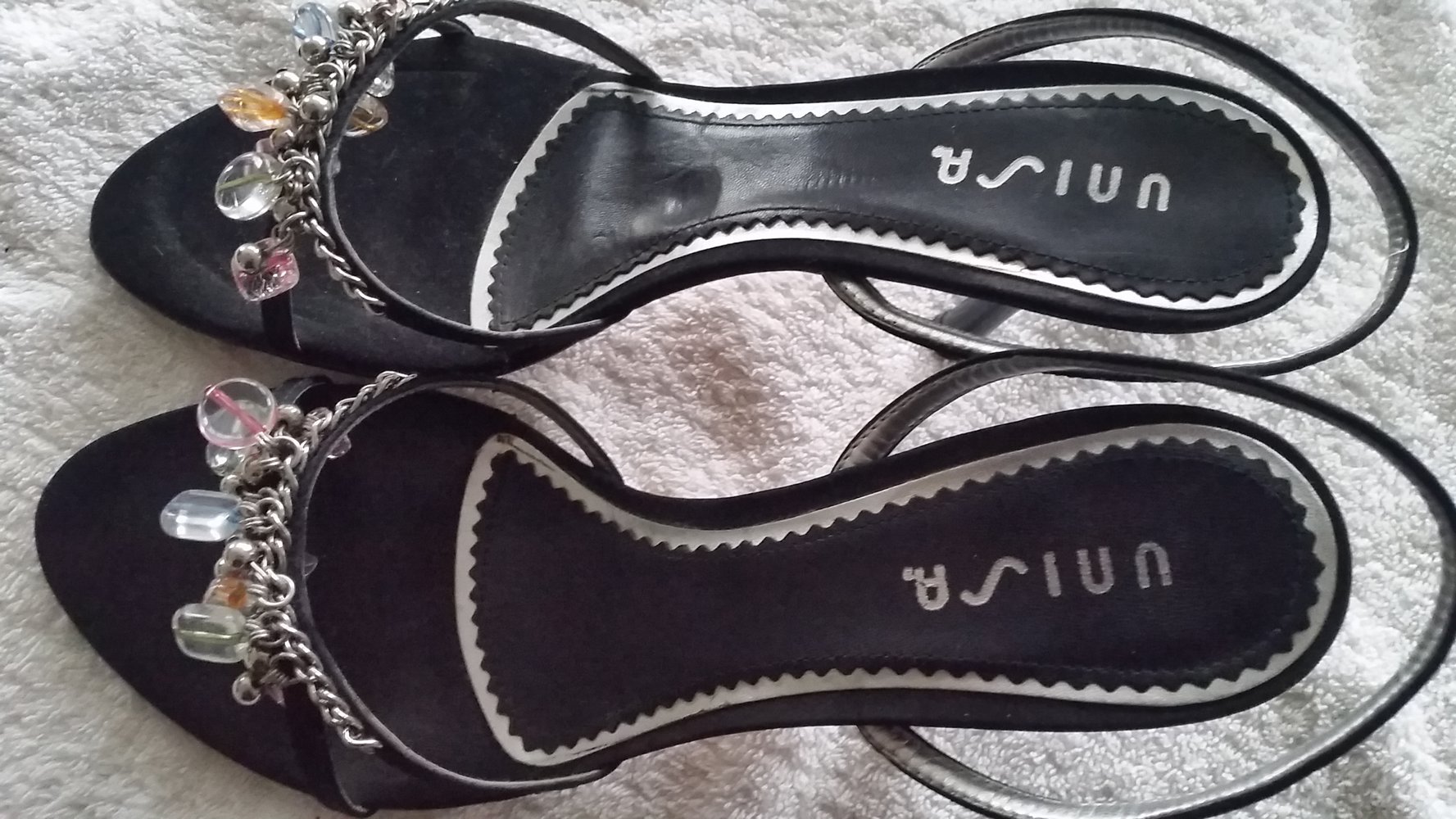UNISA filigrane Sandalette Slingbacks Riemchen Gr.40 schwarz Satin Schmucksteine