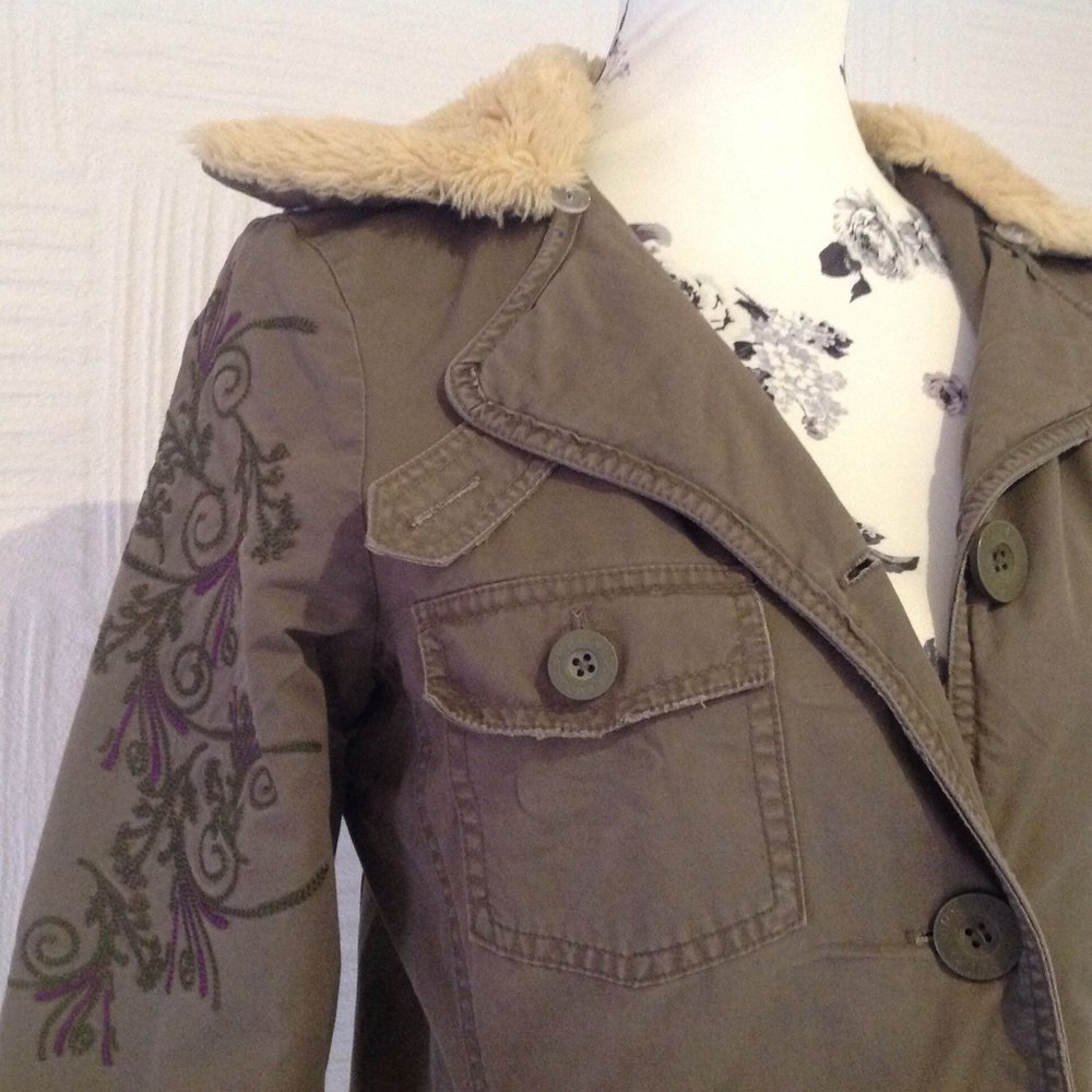 Parker von Mogul, Größe M - Jacke - kurzer Mantel 