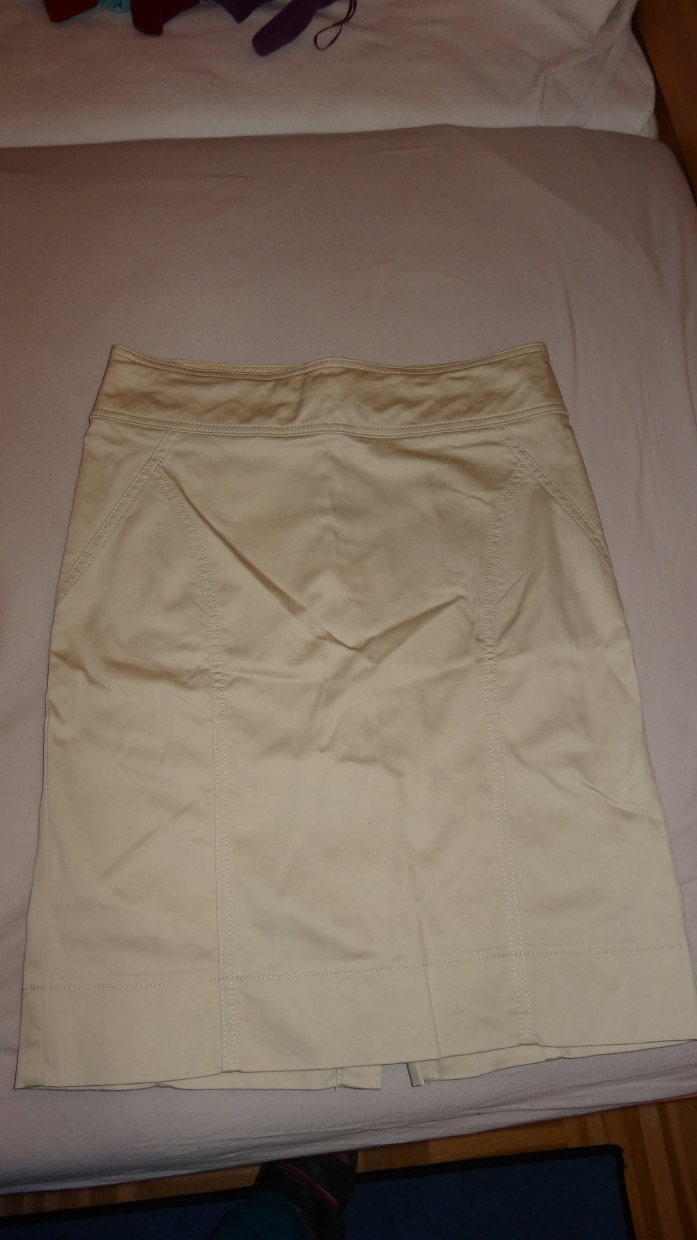 Rock in beige neu