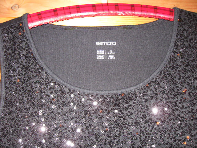 *** Tolles Top mit Pailletten ***
