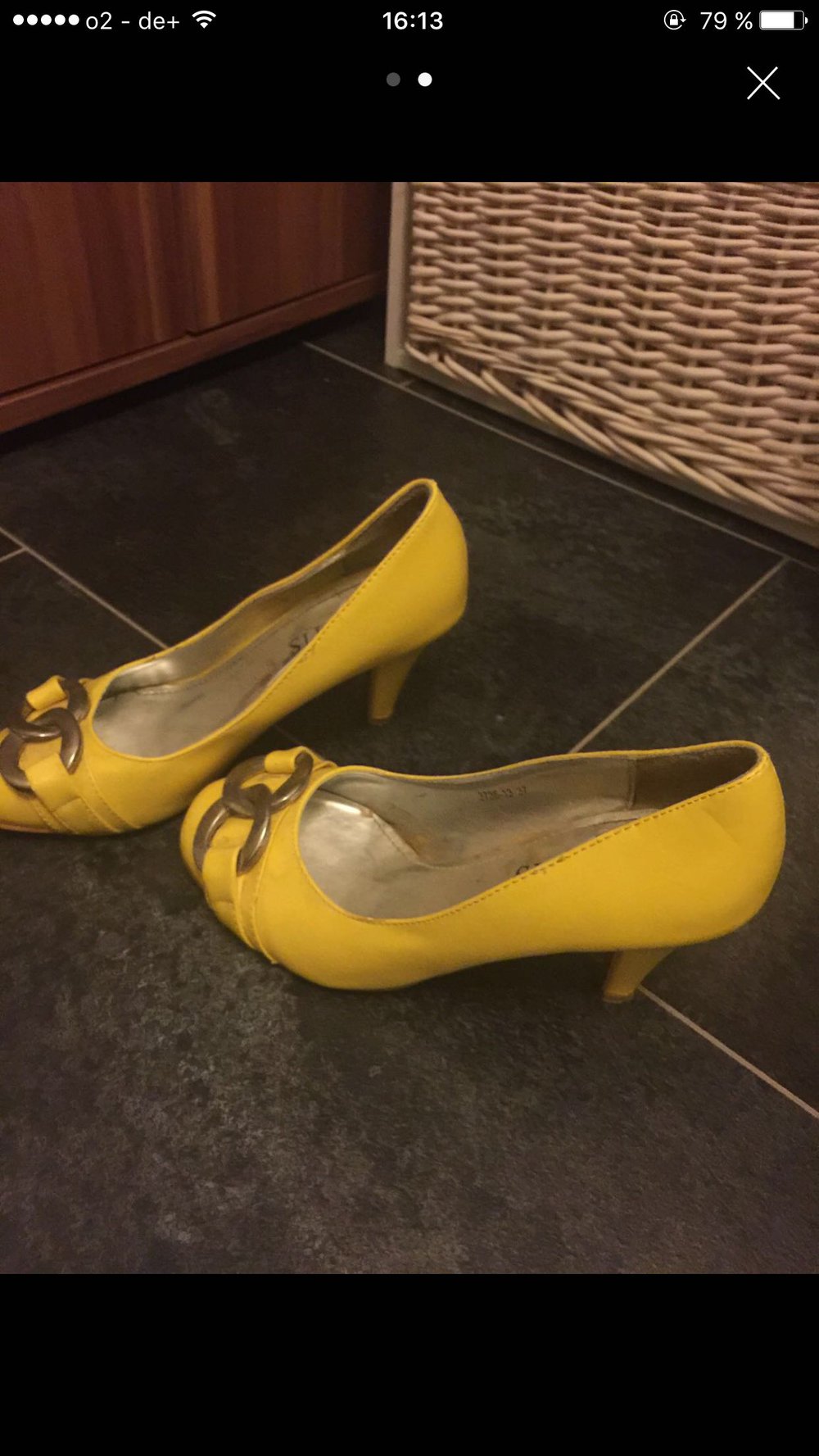 Pumps 37