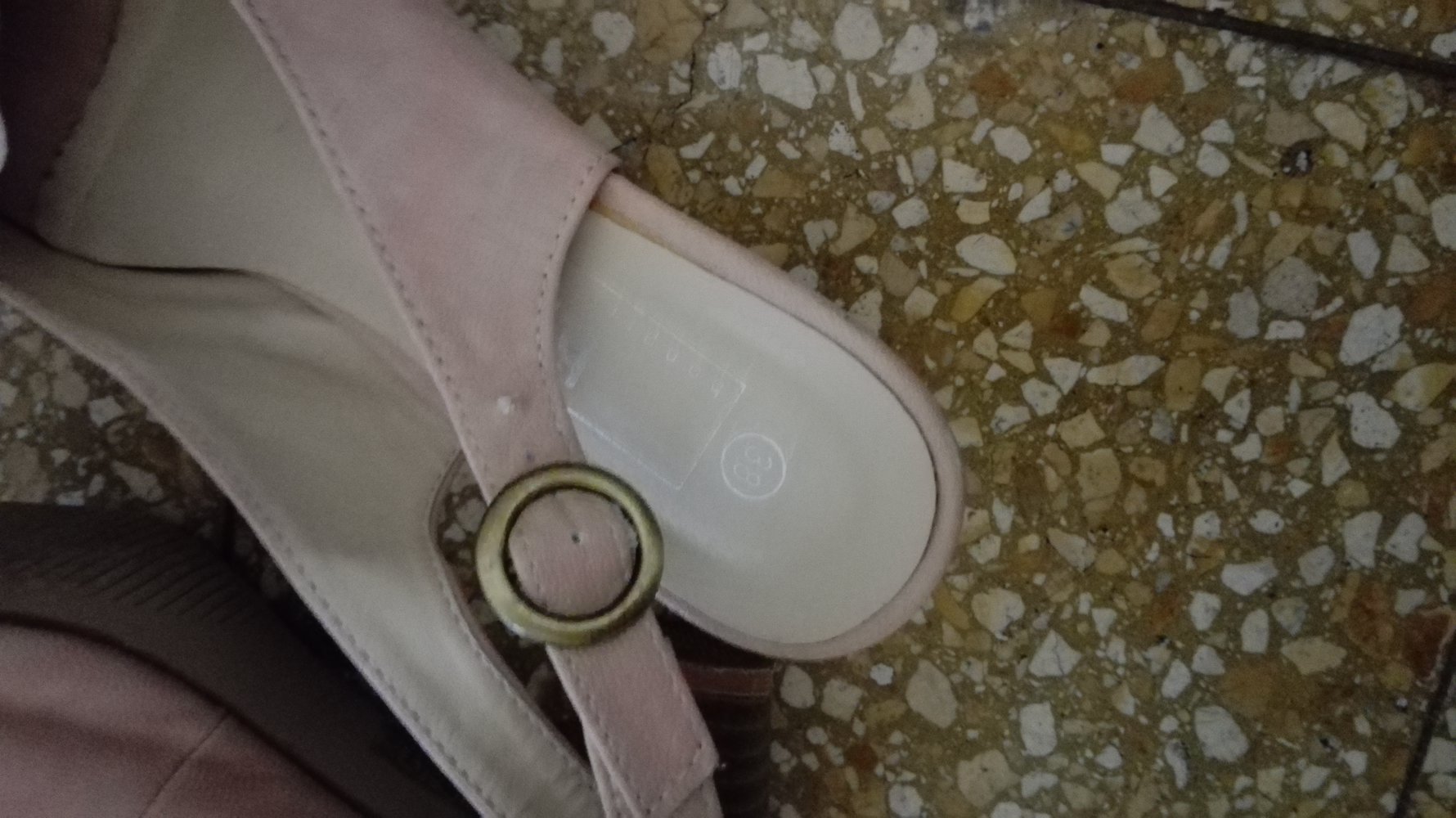 slingbacks 