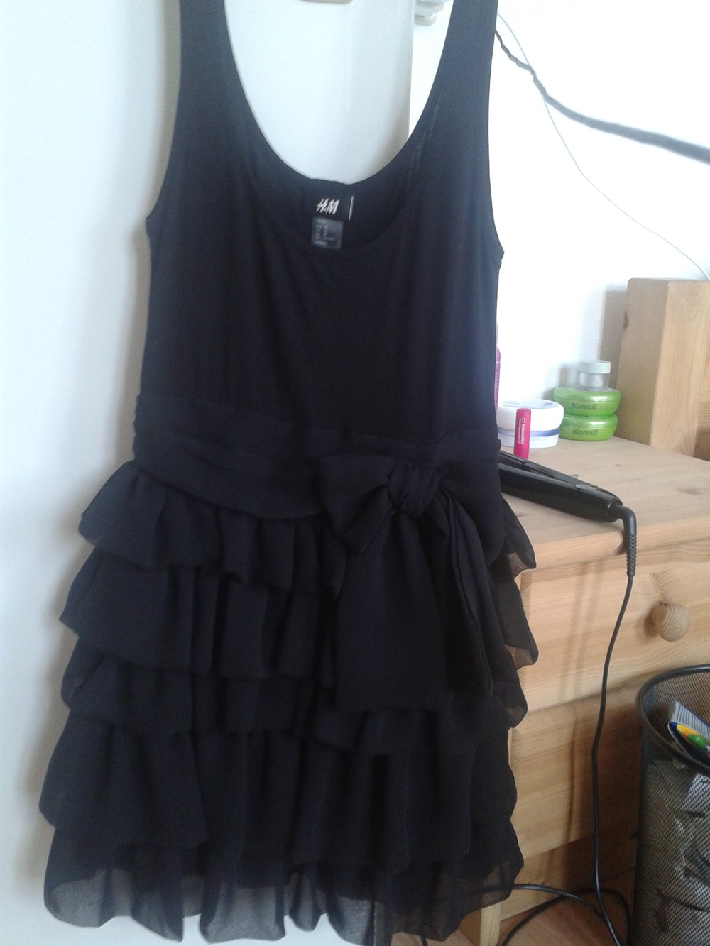 Süßes schwarzes Kleidchen