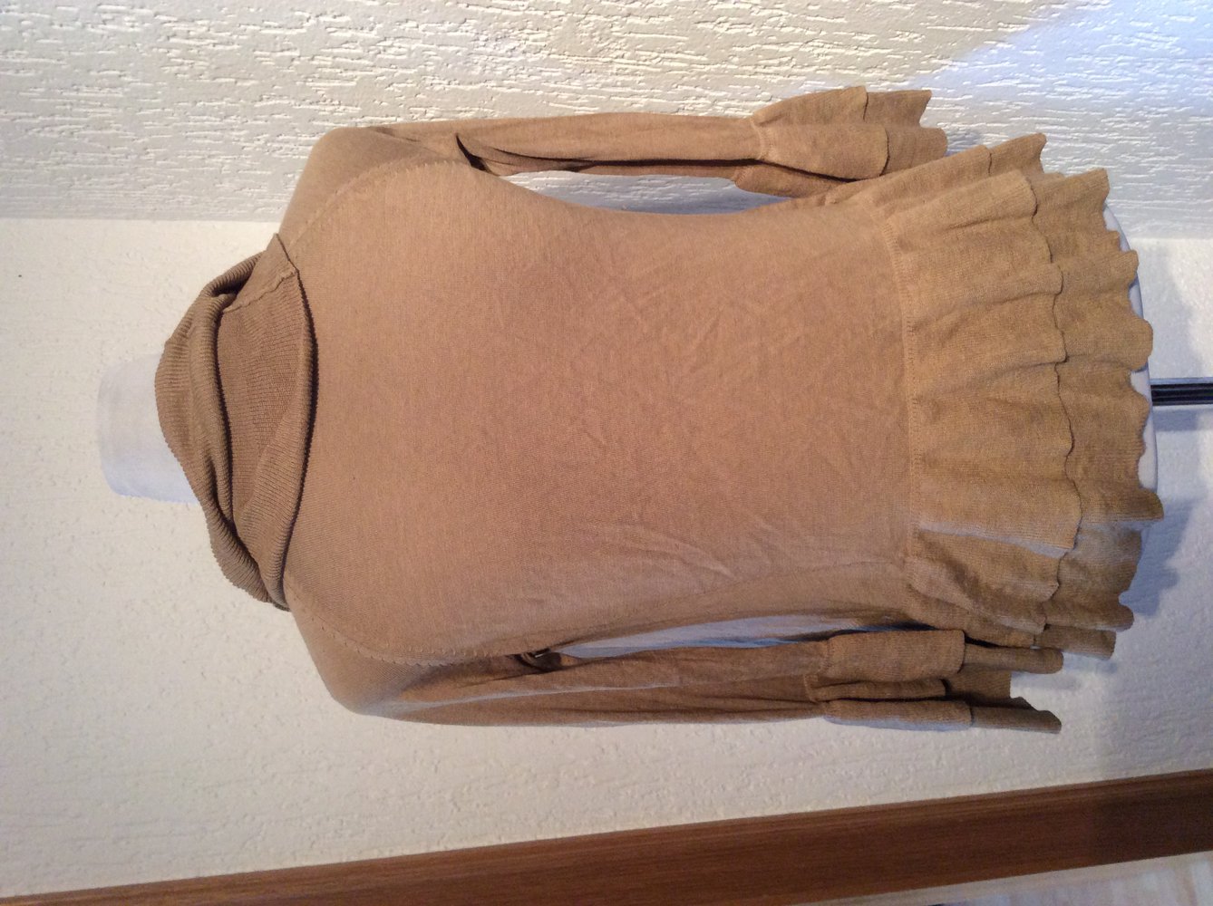 Hoss Intropia homeless Größe XS neuwertig Bolero Jäckchen Jacke feinstrick 