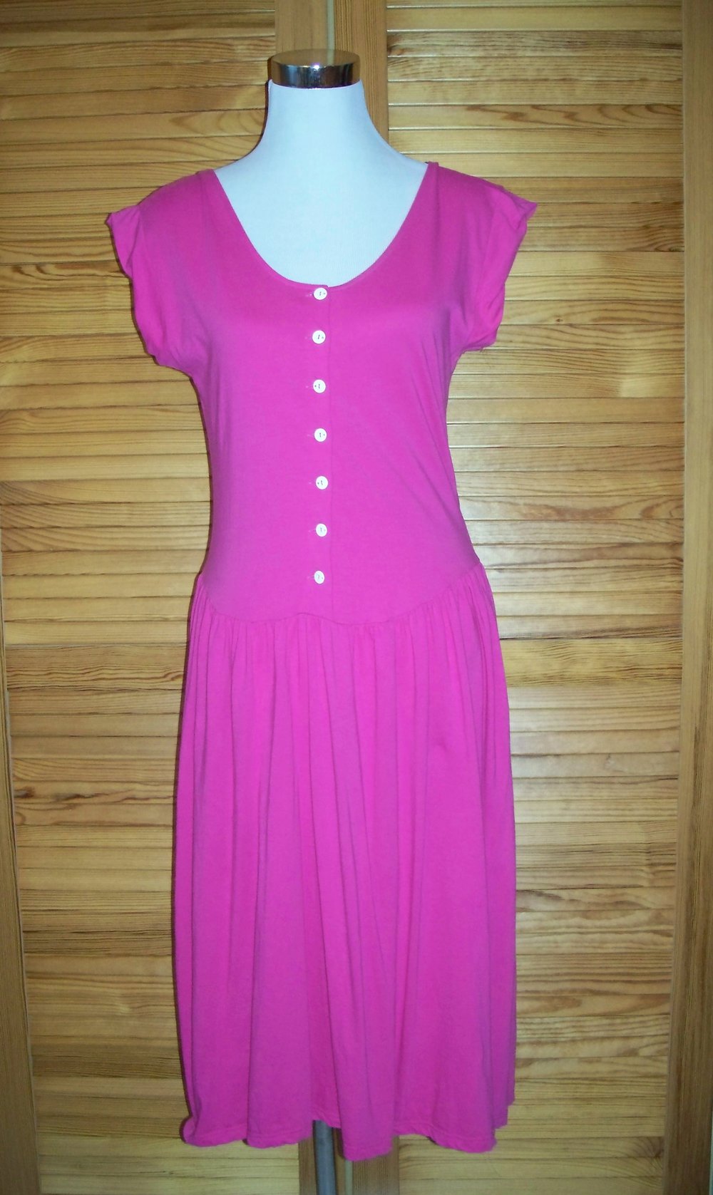 VINTAGE// Wadenlanges 80er-Baumwollkleid für den Sommer