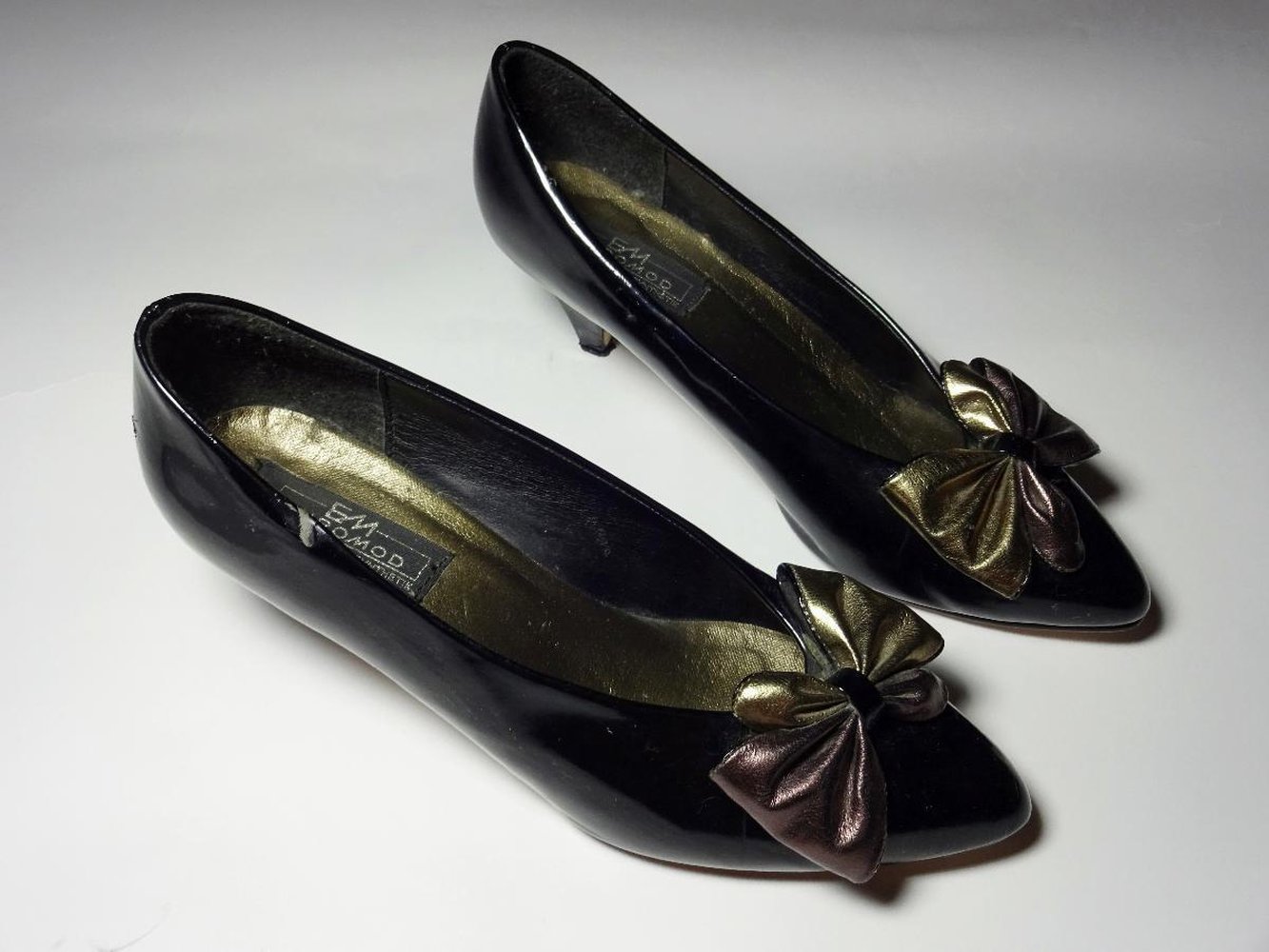 Lackschuhe mit Schleife Pumps Vintage 80er Gr. 39