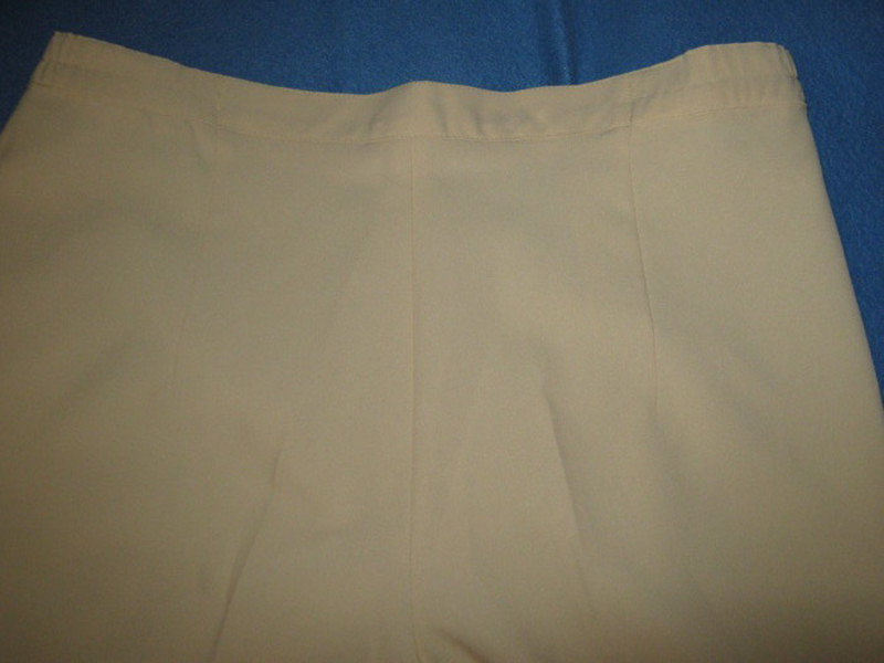NEU * Edel * ORIGINAL VINTAGE * Designer * Business * Anzugs * High- Waist * Hose * Gr. 38- 40/ M * ercu * cremé- beige *