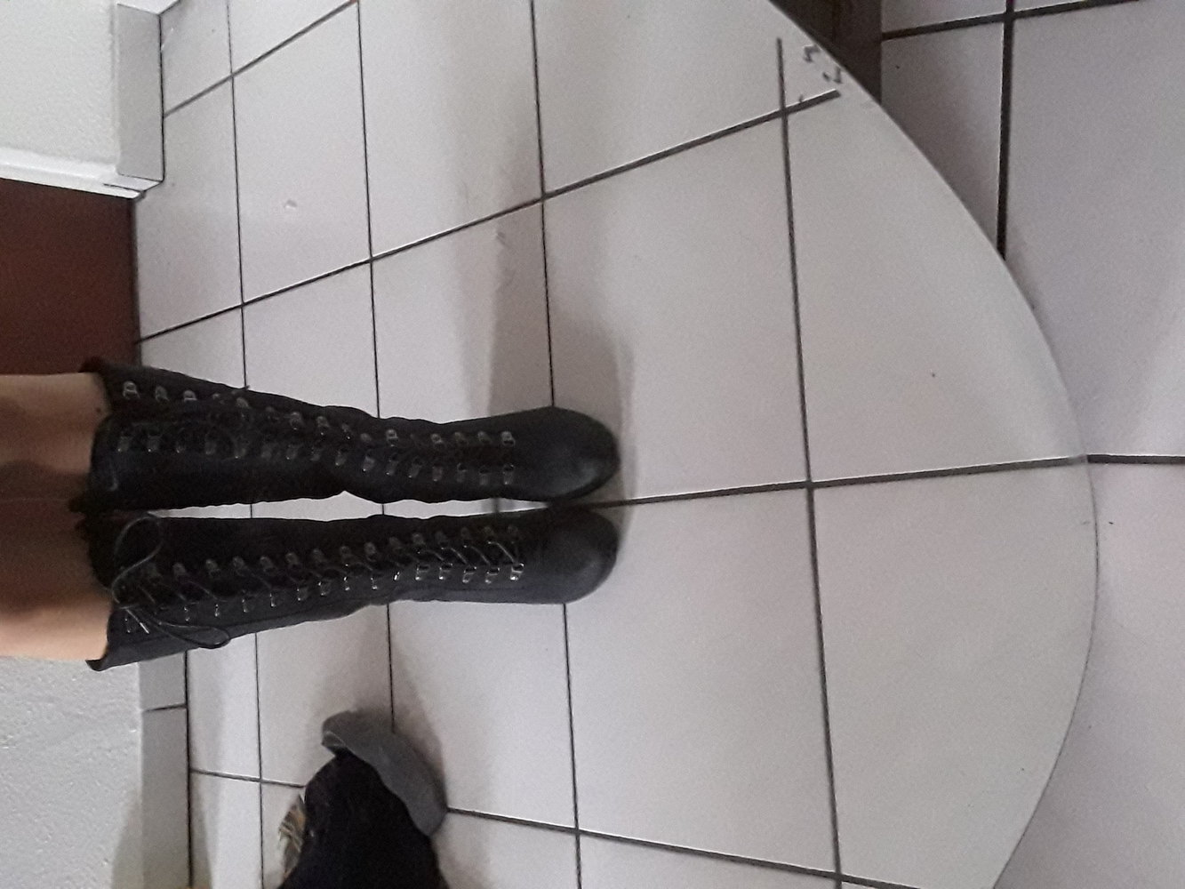 Schnürstiefel