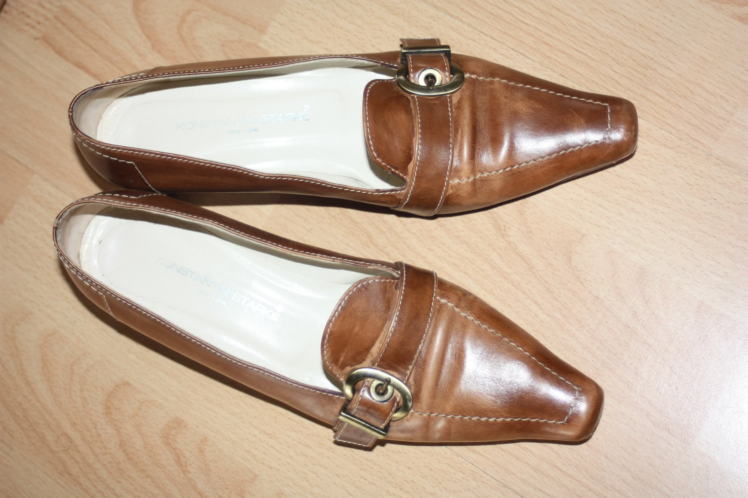 Schicke Echtleder Halbschuhe, Gr. 39 1/2 mit Schnalle