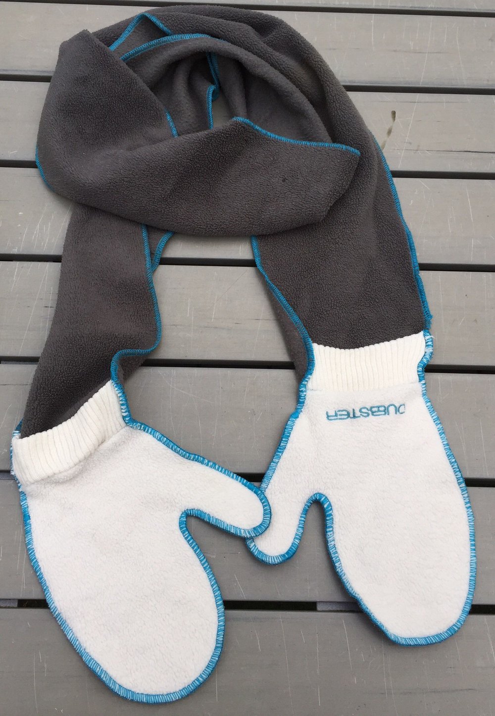 H&M 2in1 FLEECESCHAL Schal mit Handschuhen