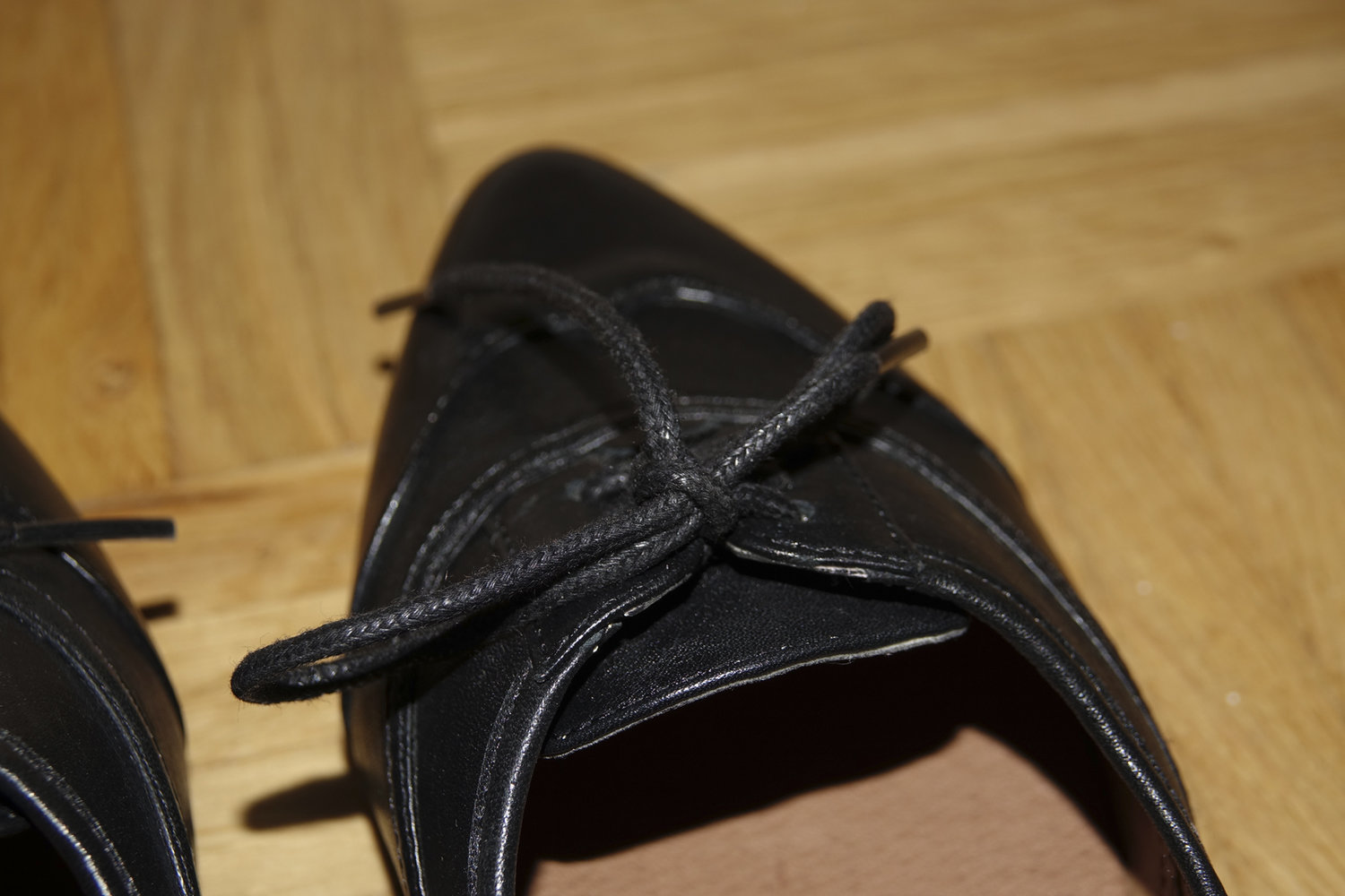 Schwarze schicke Lederballerinas
