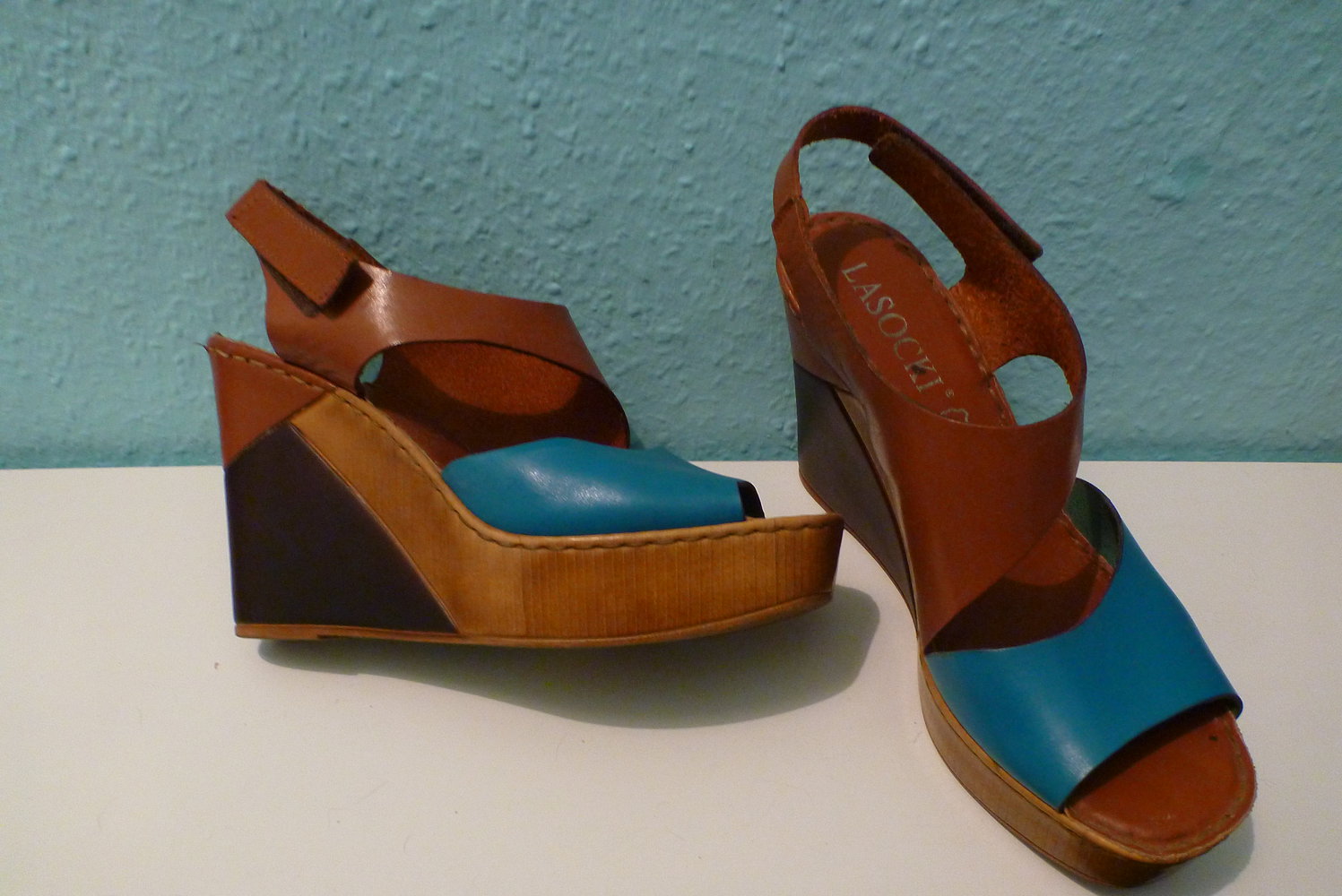 Leder-Wedges braun und  türkis, Gr. 40