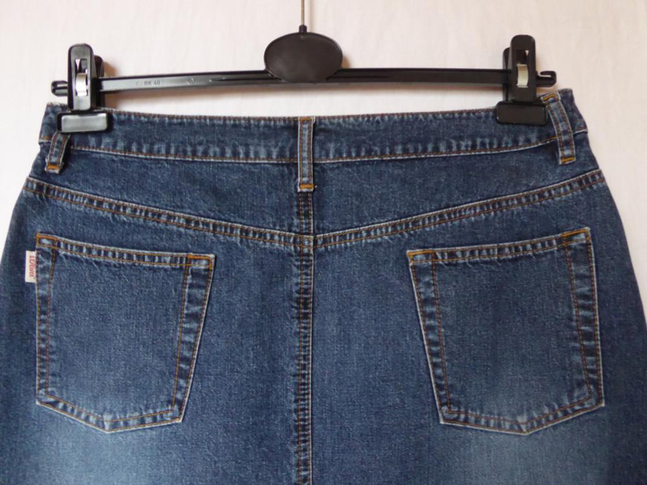 Dunkler Jeans-Rock von S.Oliver