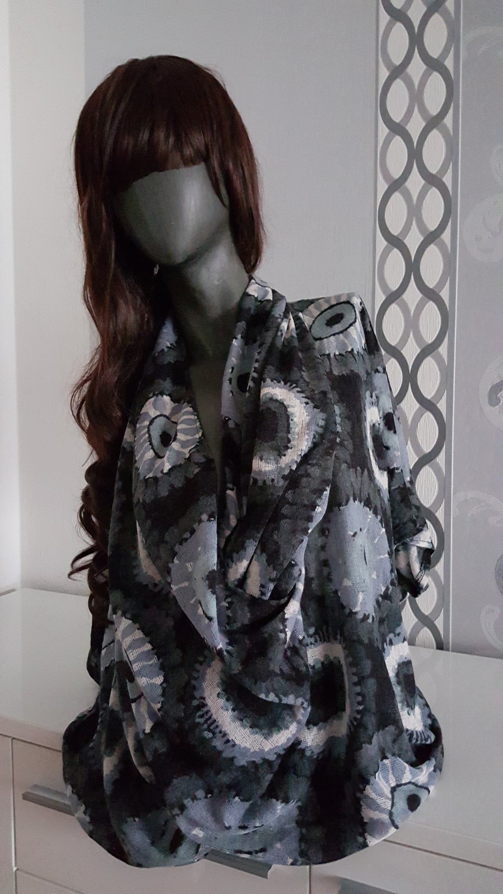 Elegenate Bluse Wickel Optik Tintenfleck Look M auch L evtl XL 38 40 42
