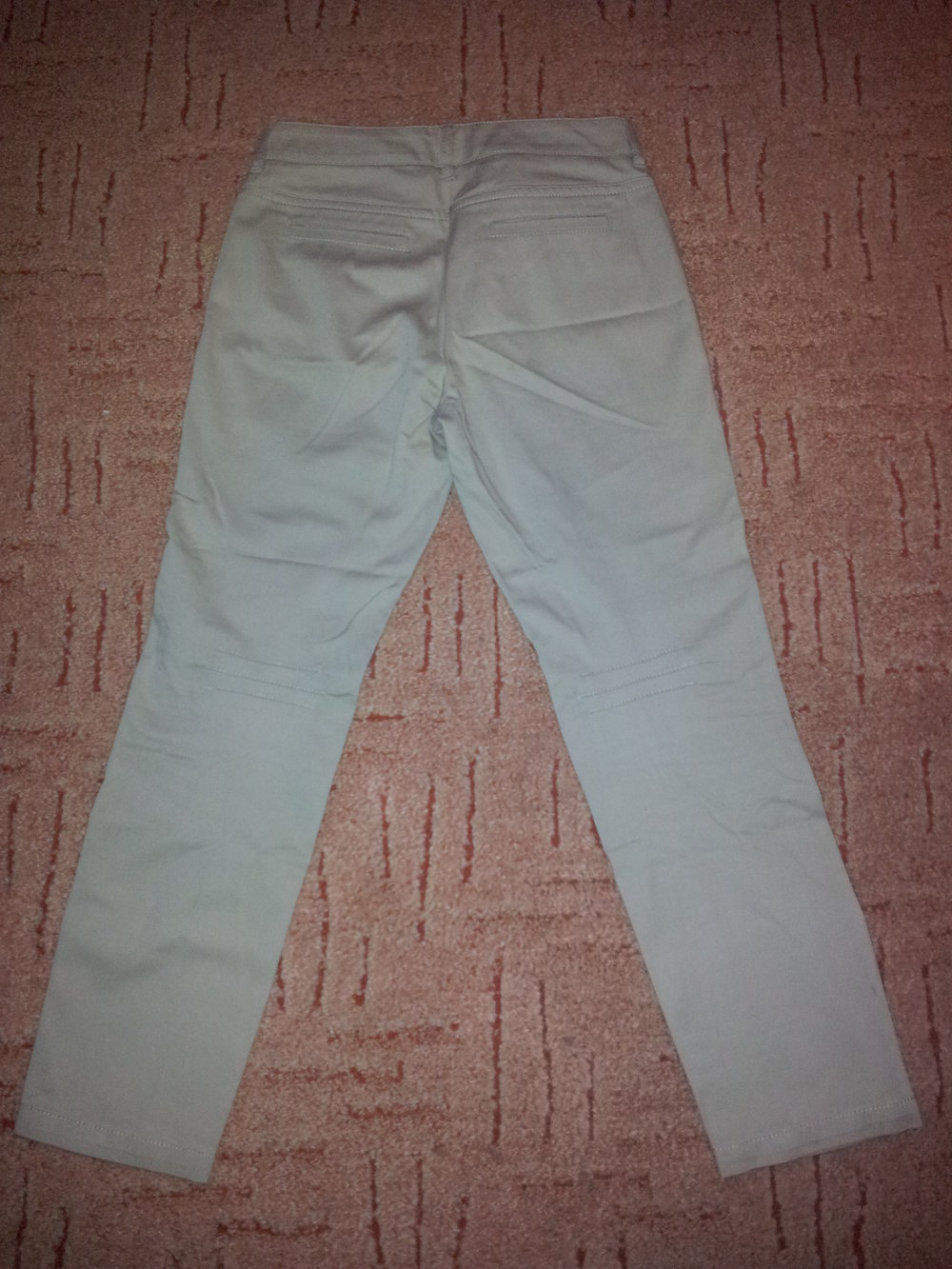 Hose Gr. 34 beige /creme neuwertig
