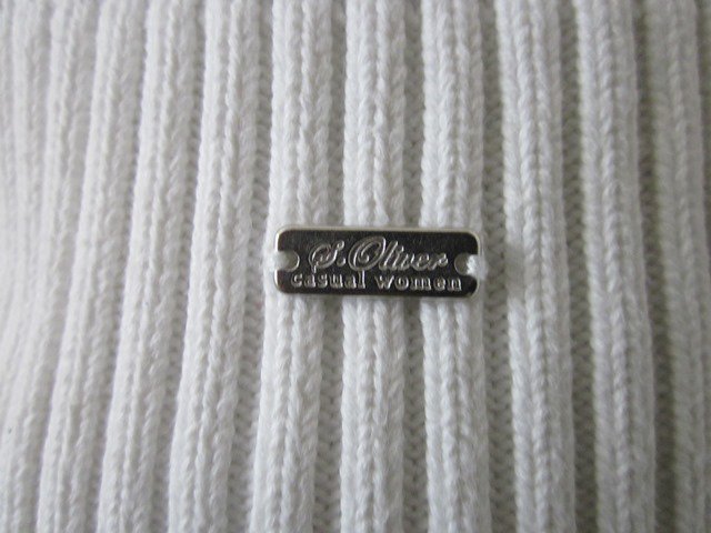 Wollweißer Pulli von S. Oliver