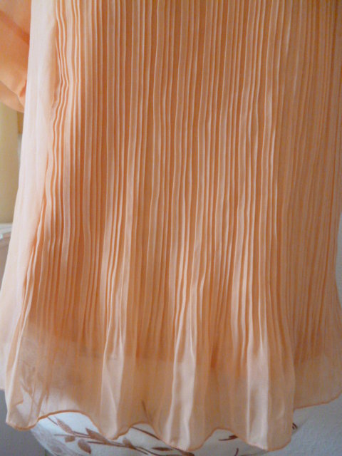 Plissee Bubikragen Chiffon Bluse aprikot von Vero Moda 40/42