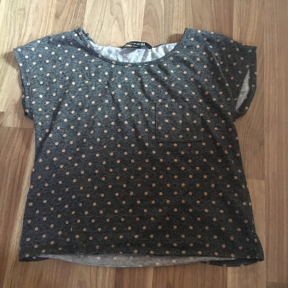 Gepunktetes Crop Top