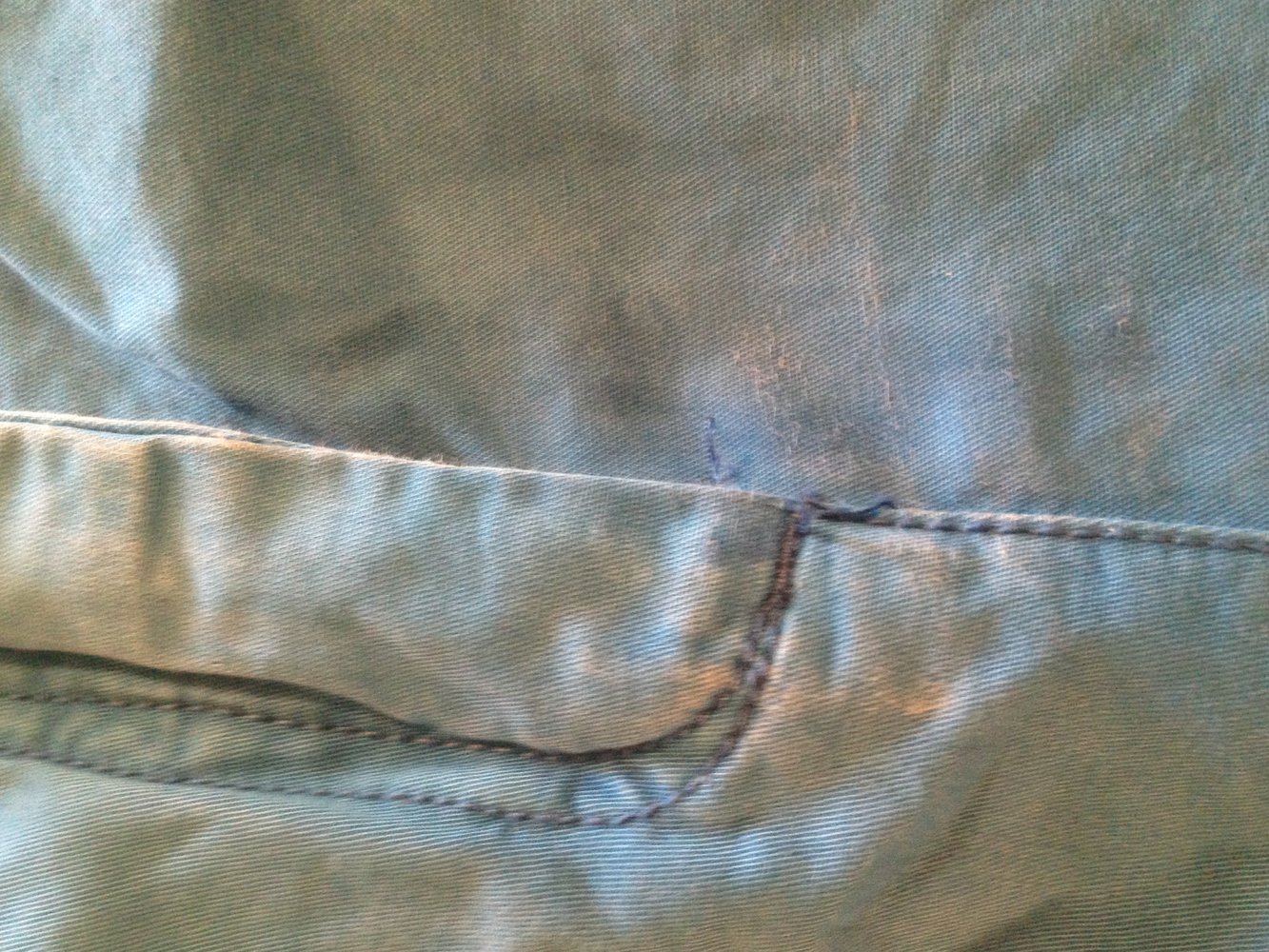 kräftige blaue Baumwoll-Hose
