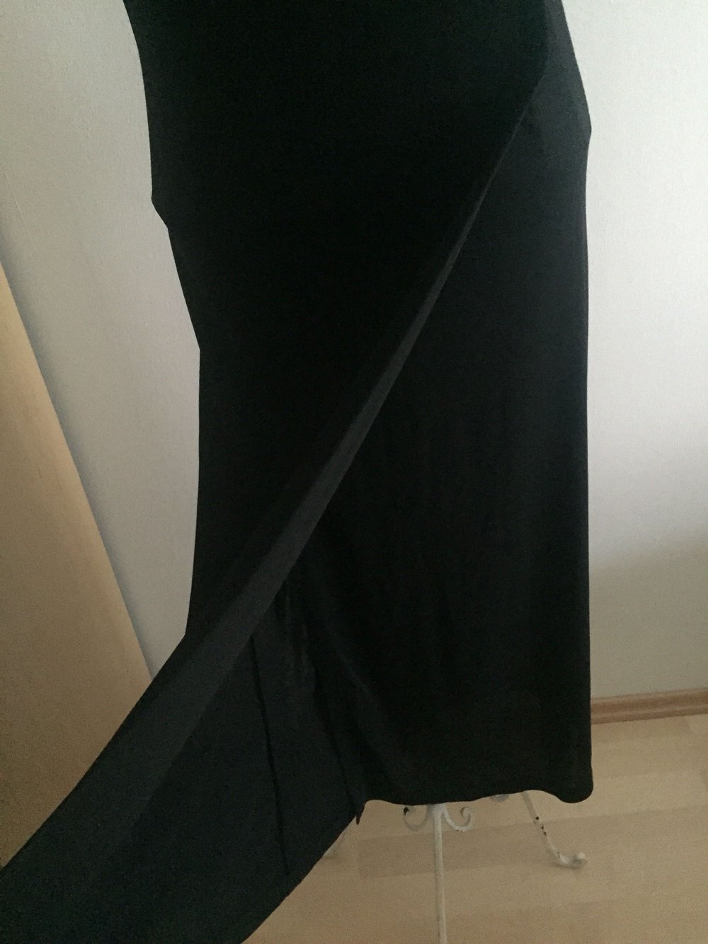 Schwarzes Maxikleid
