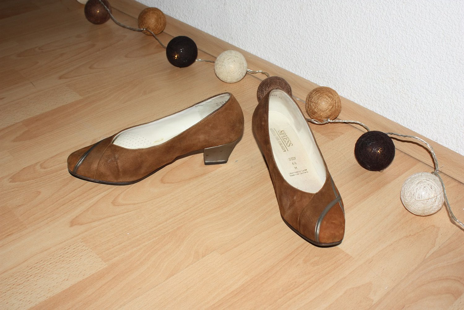 Schöne Pumps, Spiess Ara, Wildleder, Gr. 39,5