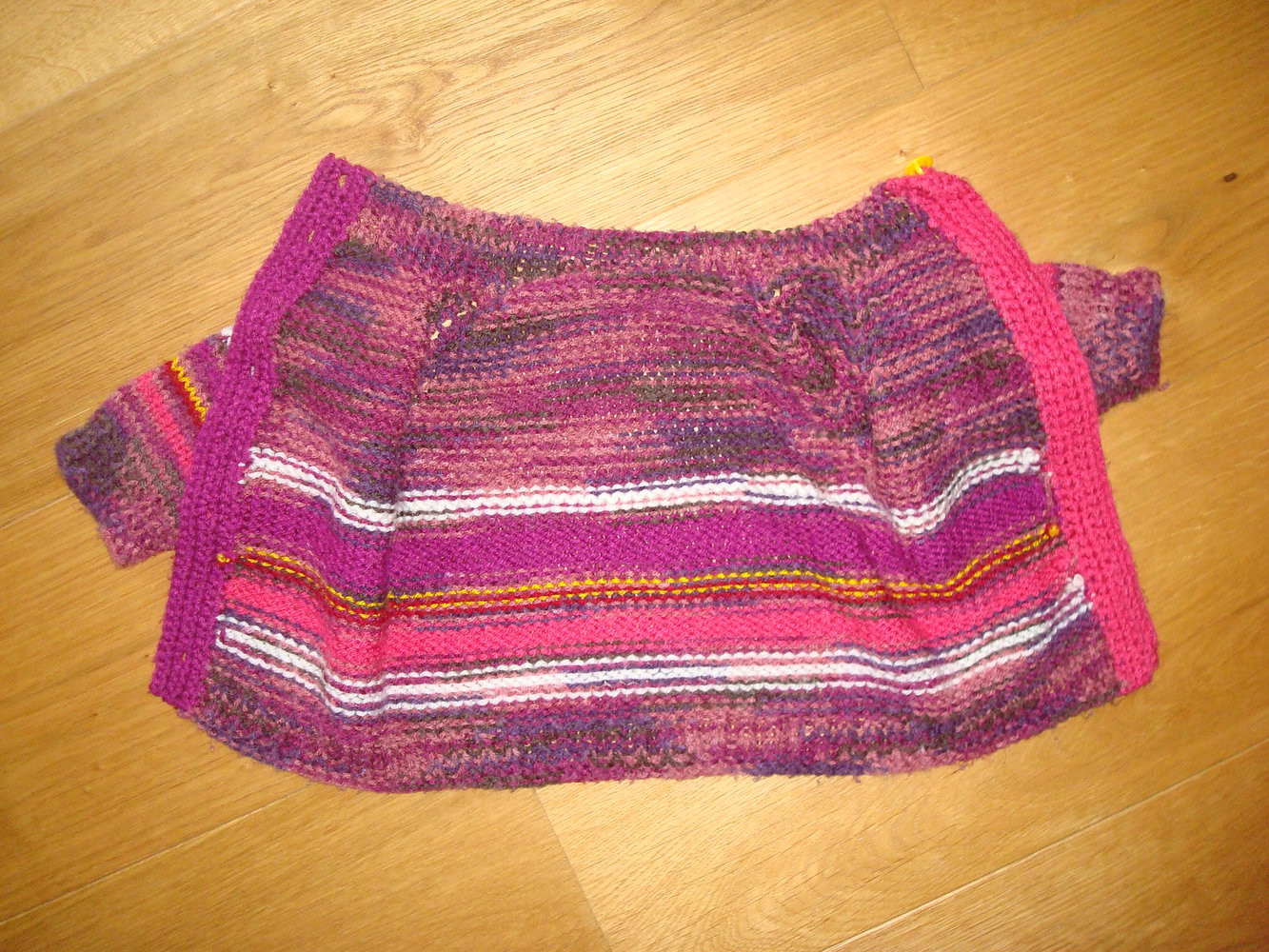 süße Strickjacke für kleine Mädchen, handmade Gr. 68