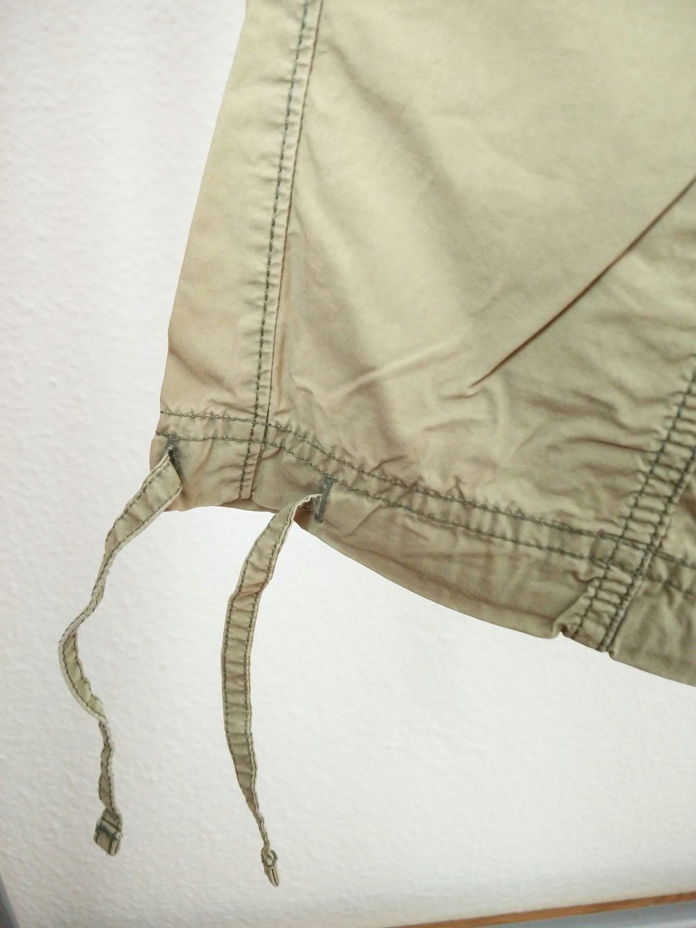 Khaki-farbene Damen-Trekkinghose / Caprihose von GAP 