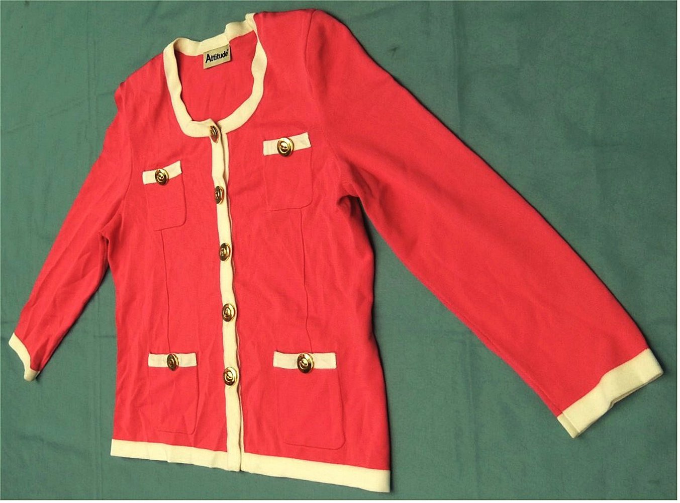 Damen-Jacke von Attitude - Mit goldfarbigen Knöfen - Größe 44 - pink