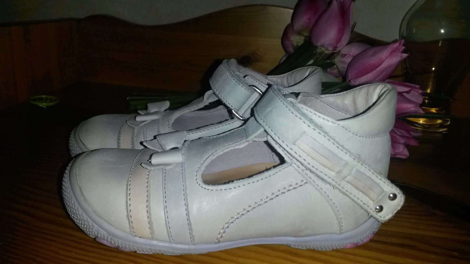 Däumling - beige Ballerinasandalen mit Schleife Gr. 22