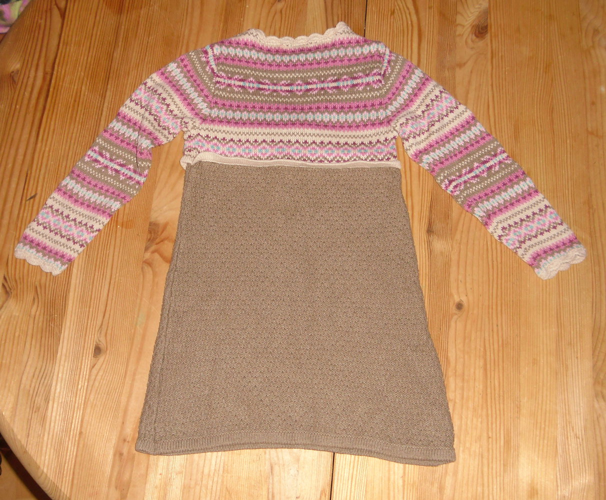 Polly Flinders/USA-tolles Strickkleid Gr.4T ca104