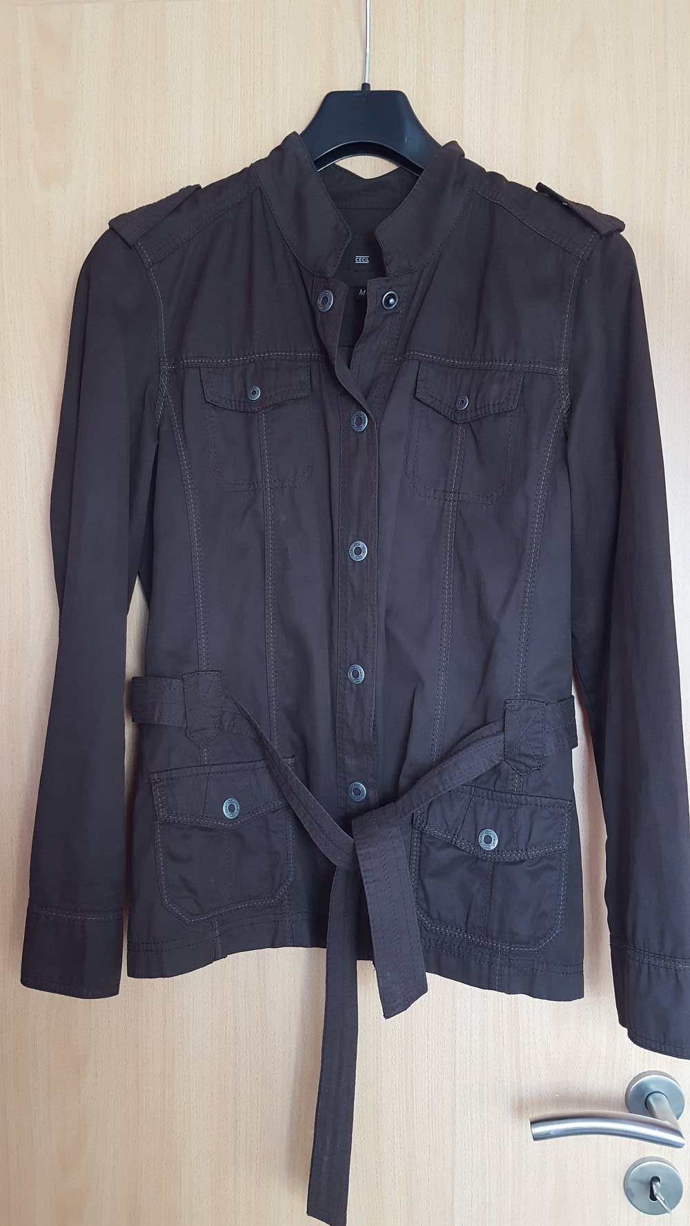 Schöne braune Jacke :)