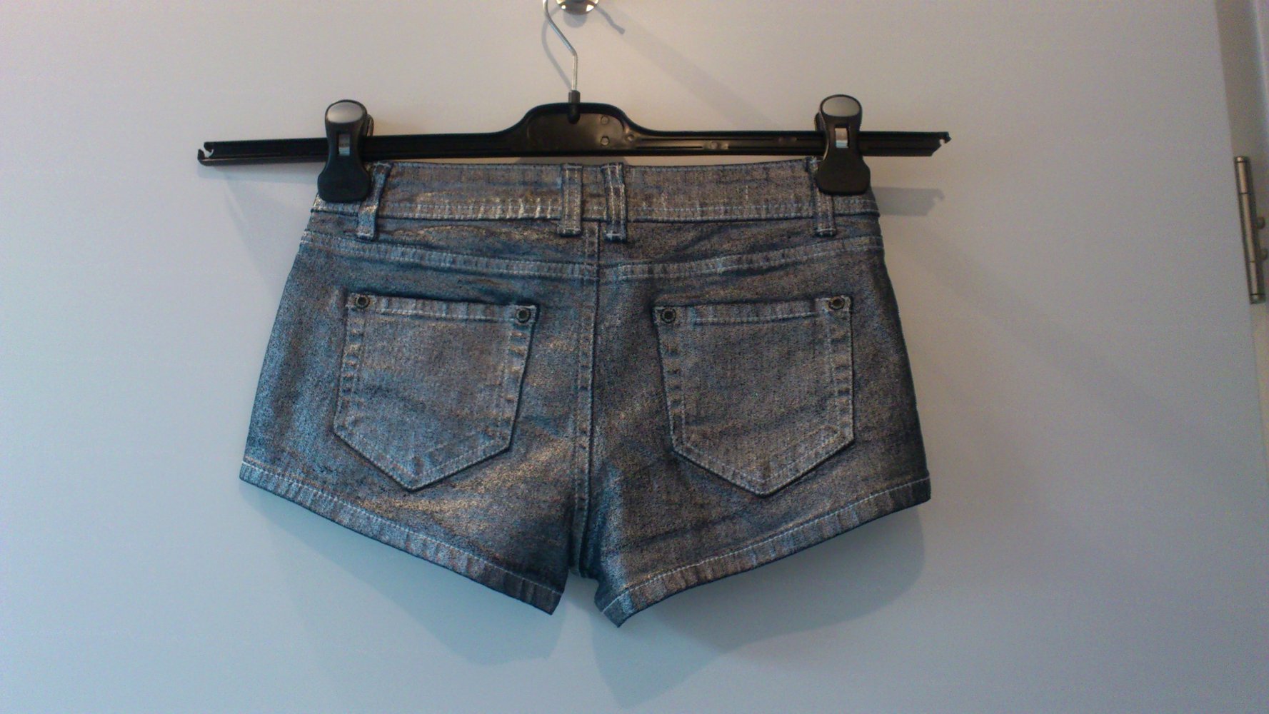 Silber-graue Hotpants