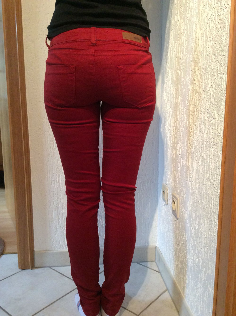 Zara Core Denim Größe 36 neuwertig Skinny Röhrenjeans 