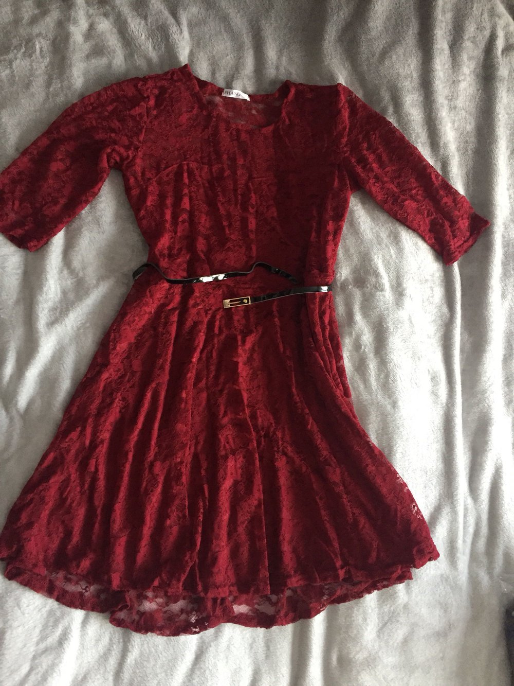 Rotes Spitzenkleid Gr.L/XL inkl. Gürtel
