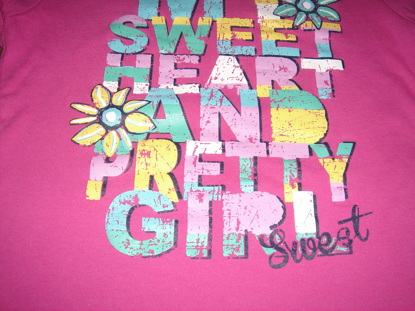 superschönes neuwertiges t-shirt gr.110/116