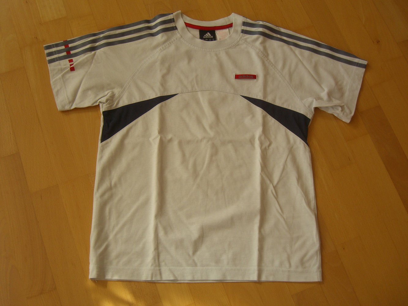 Adidas T-Shirt Gr. 152
