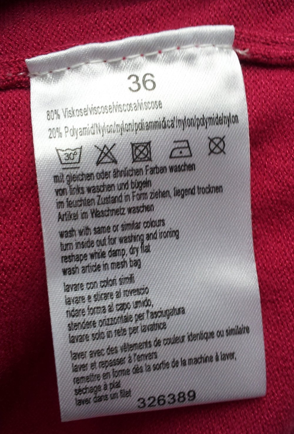 Toller Pullover Steinchchen Glitzer Perlen